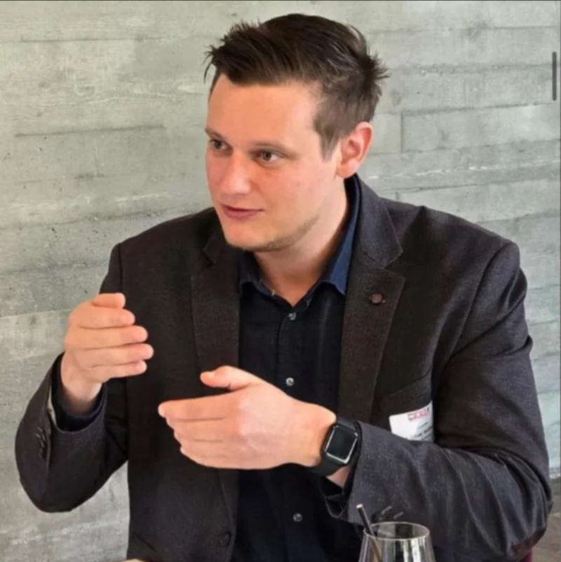 Oliver Hartmann - Device Software Developer